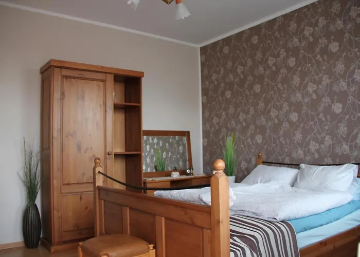 Apartamenty Eka Dom Goscinny 350M Do Plazy